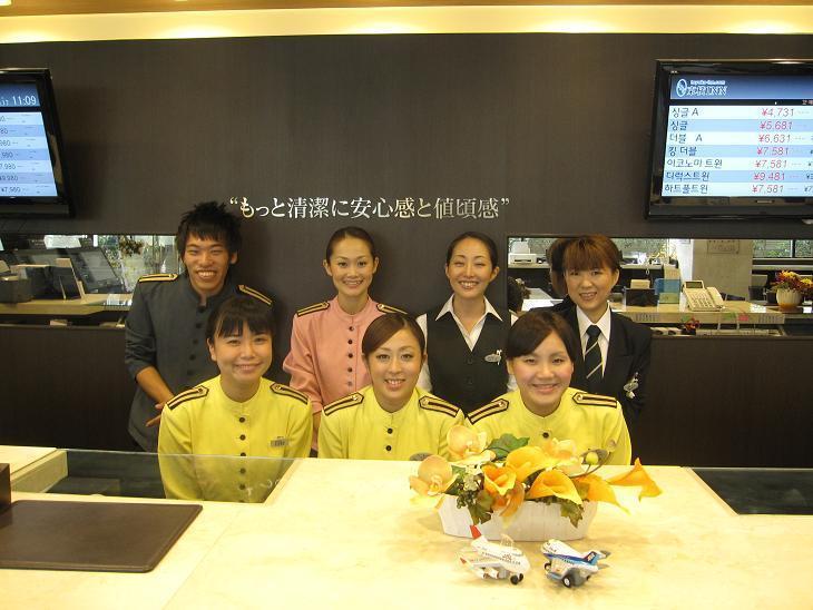 Toyoko Inn Osaka Itami Airport Toyonaka Bagian luar foto